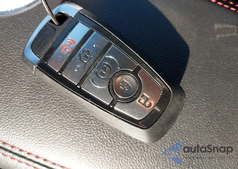 2025 Ford Escape St-Line Select z USA, uszkodzony, nr VIN 1FMCU9NA6SUA73971